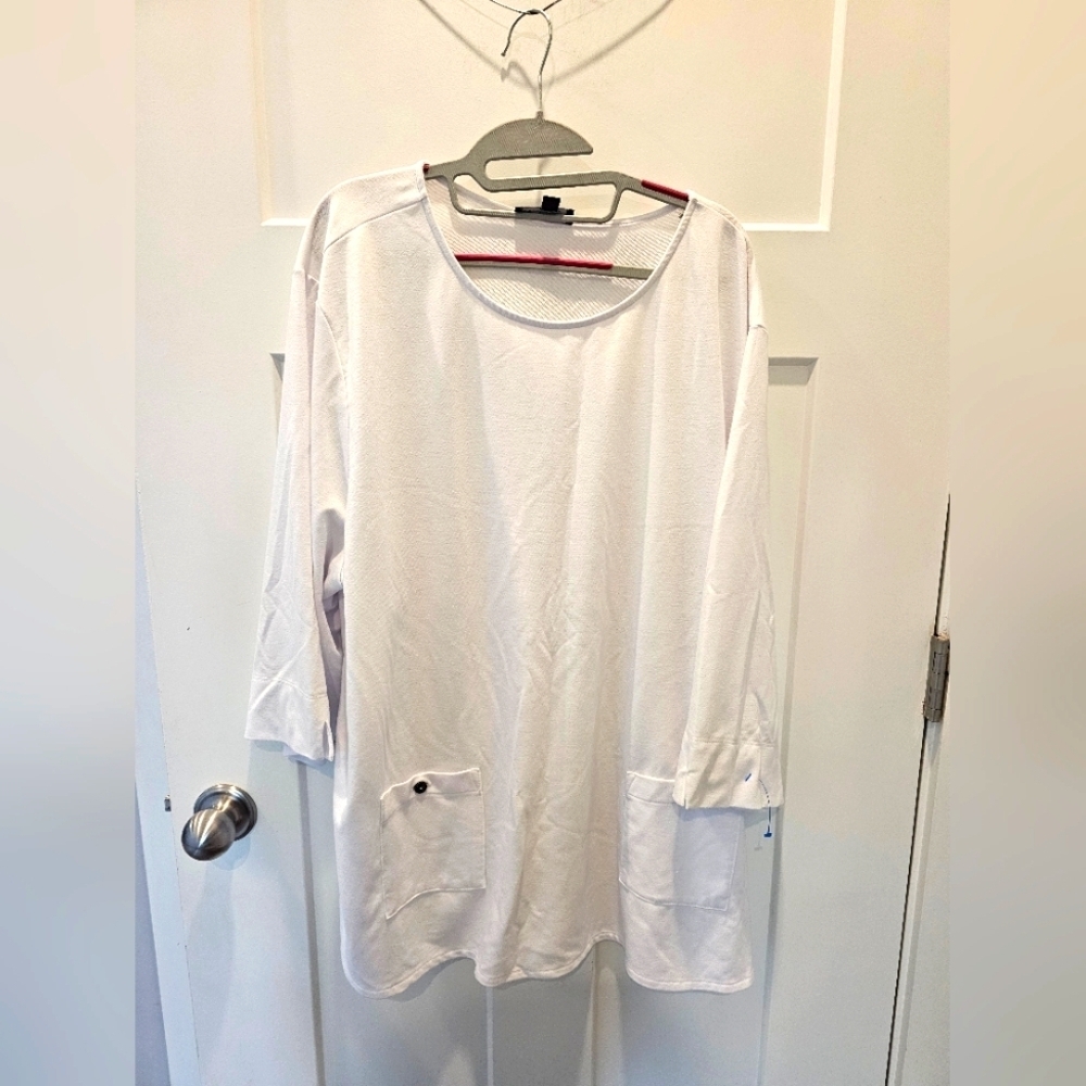 N Touch White Tunic Top 3X Plus Size 3/4 Sleeve Pockets Stretch Knit